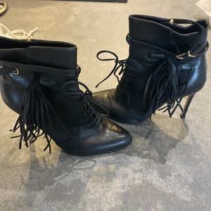 Gorgeous Gianvito Rossi leather stiletto booties with tassel and lace up detail